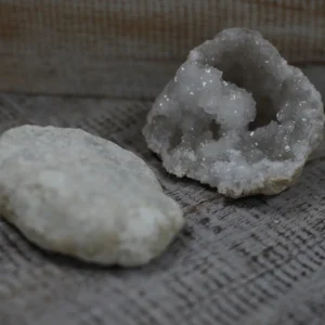 Oöppnad kalciumkarbonatgeod 6–9 cm - produktbild 3
