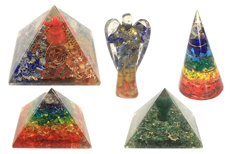 Orgonitpyramid med chakra-symboler 70 mm - produktbild 3