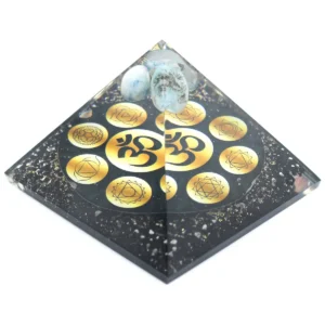 Orgonitpyramid Midnight Om Chakra 90 mm - produktbild 3