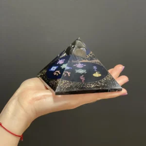 Orgonitpyramid Midnight Reiki 90 mm - produktbild 2