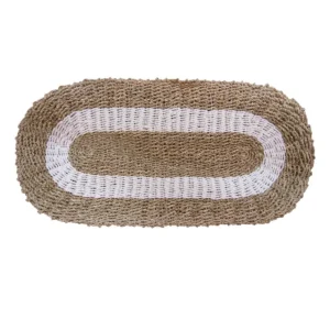 Oval handvävd matta i sjögräs med vita och beige ränder