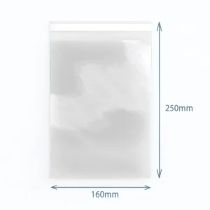 Genomskinlig polyetenpåse med återförslutning och måtten 160x250 mm