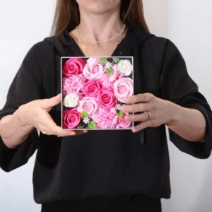 Presentask med tvåltrosor Baby Blessings i rosa - produktbild 2