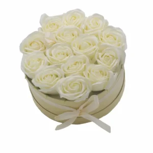 Presenttvålblomsterbukett med 14 krämvita rosor, rund - produktbild 4