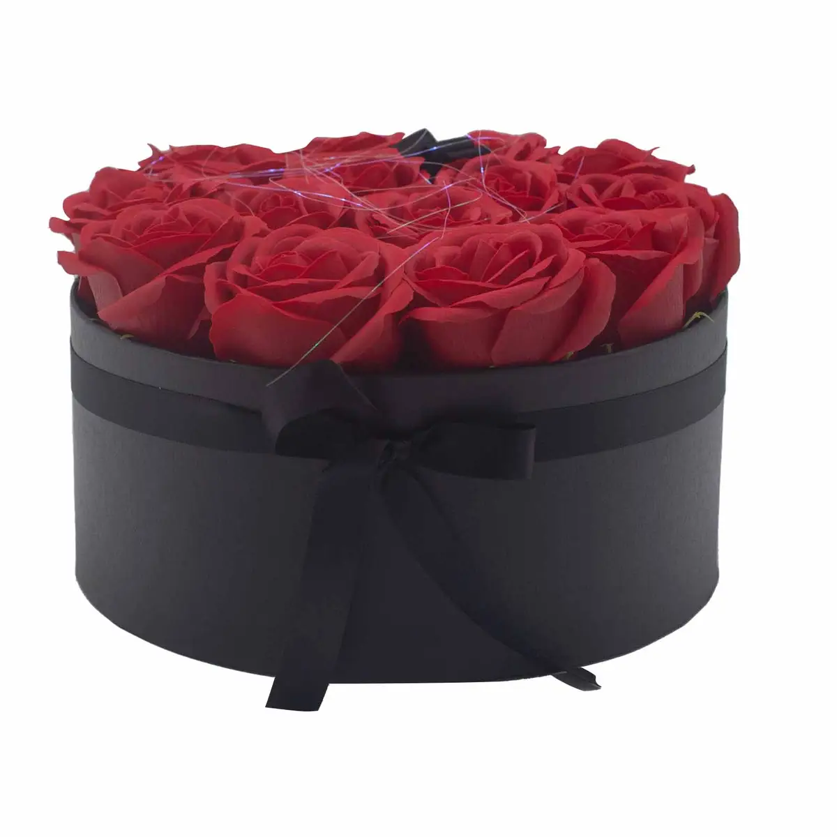 Presenttvålblomsterbukett med 14 röda rosor i rund form - produktbild 4