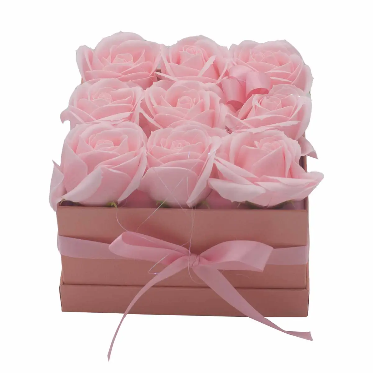 Presenttvålblomsterbukett med 9 rosa rosor i fyrkantig ask - produktbild 7