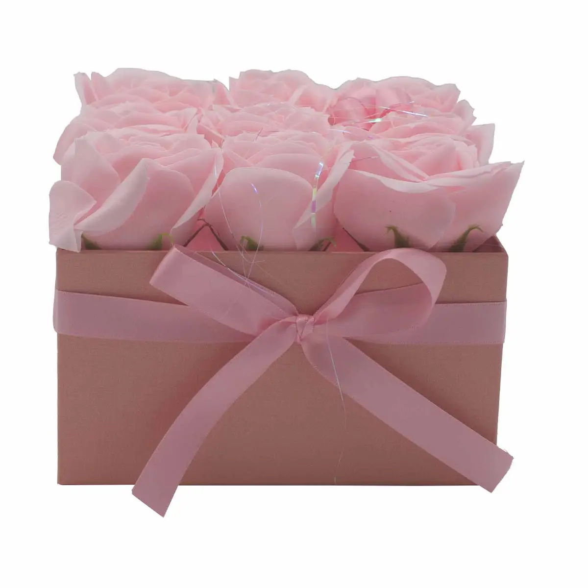 Presenttvålblomsterbukett med 9 rosa rosor i fyrkantig ask - produktbild 8