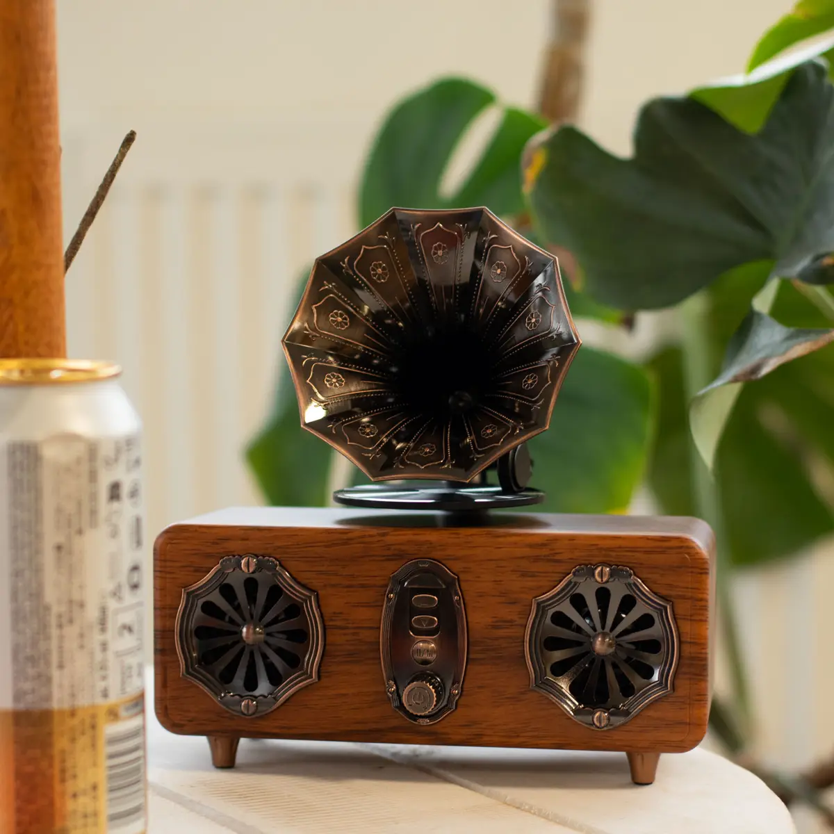 Retro minigrammofonhögtalare med Bluetooth och dubbla 5,4 W högtalare - produktbild 8