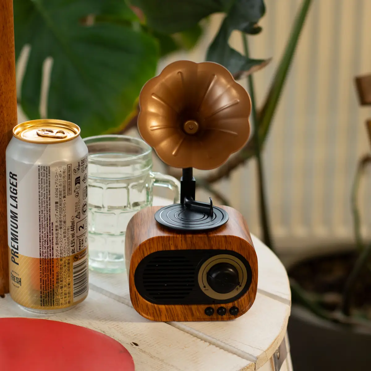 Retro minigrammofonhögtalare med Bluetooth och FM-radio - produktbild 3