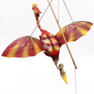 Röd kokosdrake vindspel 37 cm - produktbild 3