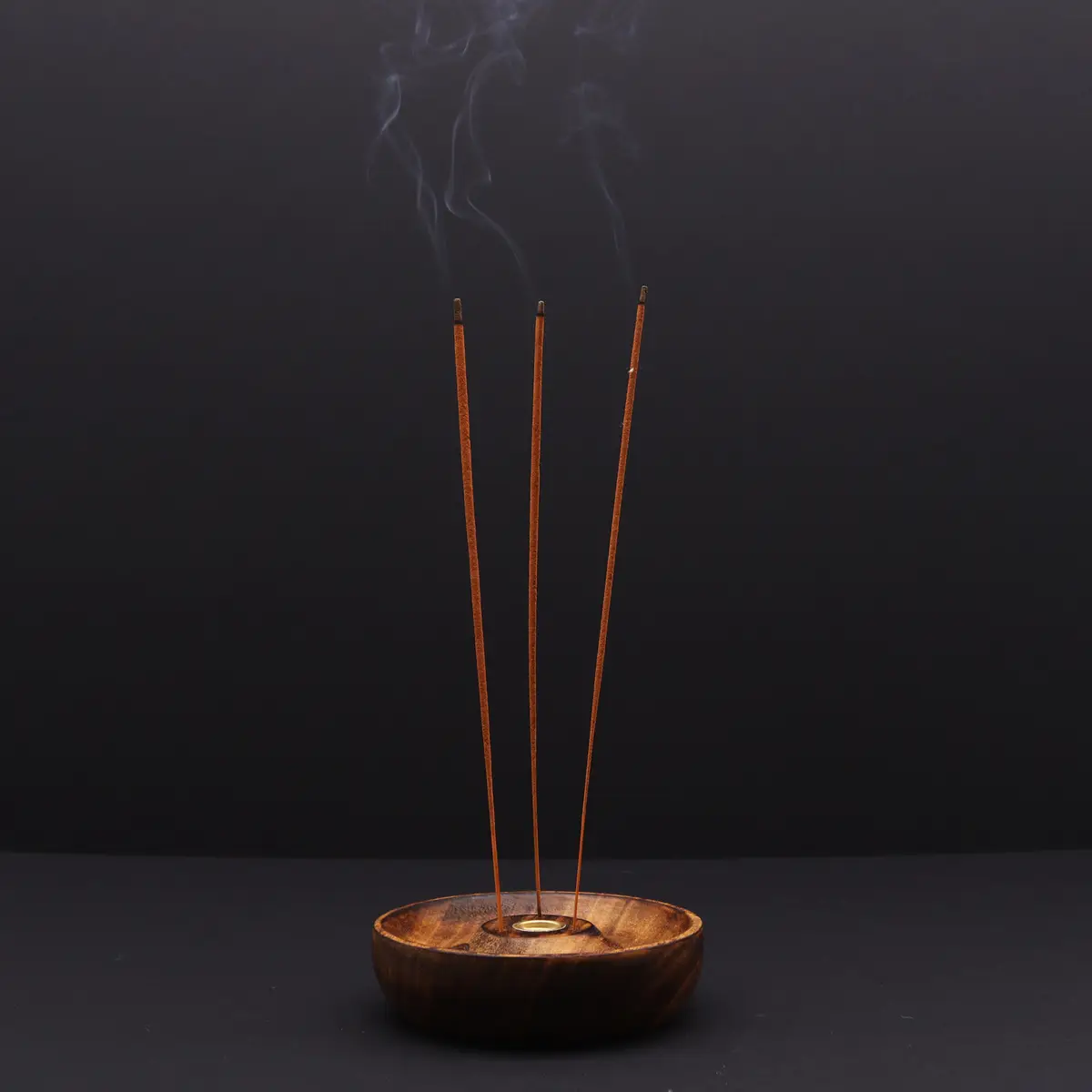 Rökelsebrännare i trä med Buddha-motiv - produktbild 5