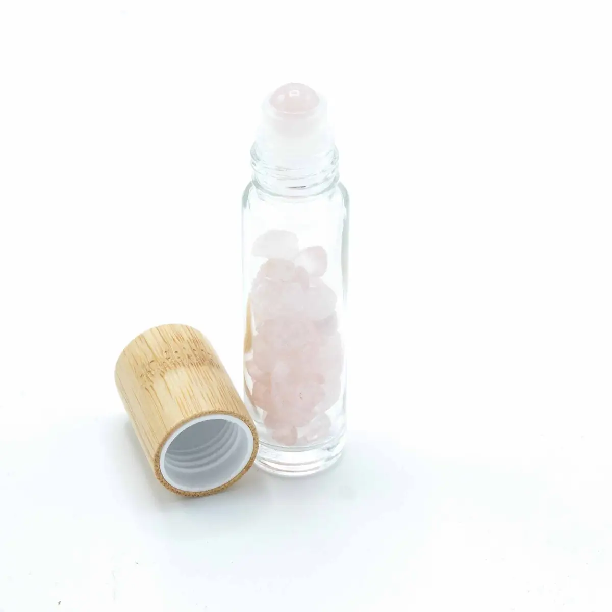 Rollerflaska för eterisk olja med rosenkvarts och trälock, 5 ml - produktbild 4