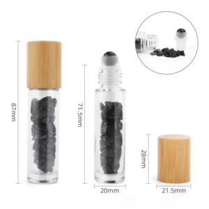 Rollerflaska med svart turmalin och trälock för 5 ml eterisk olja - produktbild 3