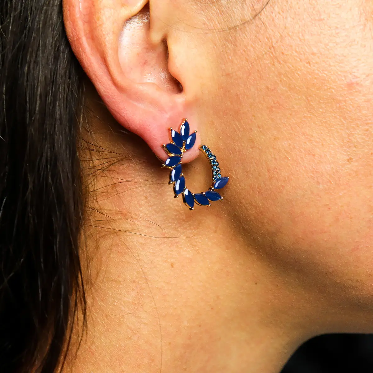 Royal Blue vintage glasörhängen i ringform - produktbild 3