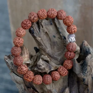 Rudraksha-armband med Buddah-hänge i naturligt trä - produktbild 2