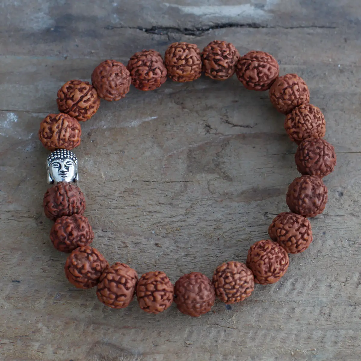 Rudraksha-armband med Buddah-hänge i naturligt trä - produktbild 3