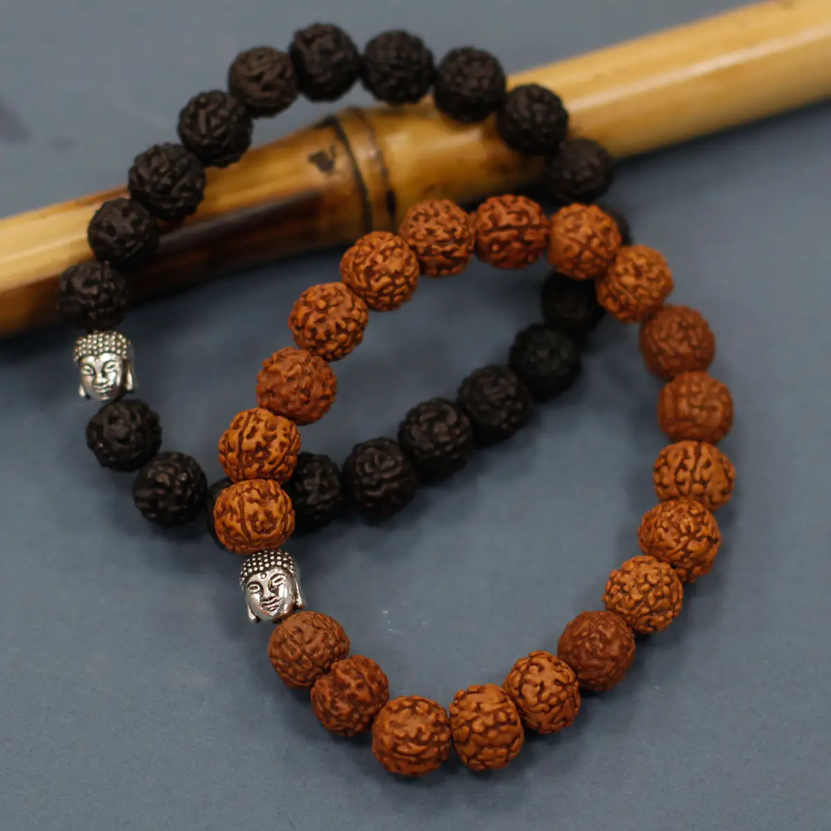 Rudraksha-armband med Buddha-hänge mörk - produktbild 4