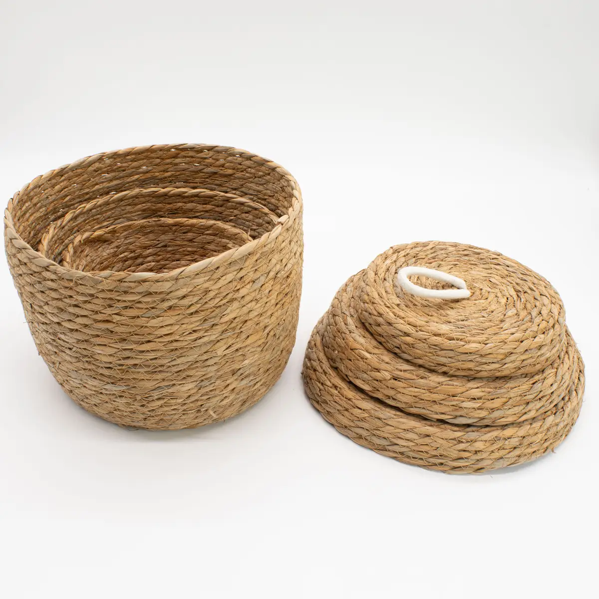 Runda förvaringskorgar i sjögräs och bomull med lock, set om 3 - produktbild 2