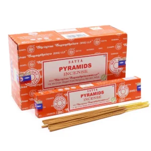 Förpackning och rökelsepinnar Satya Pyramid i orange kartong