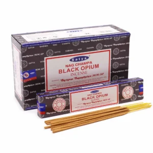 Förpackning och rökelsepinnar Satya Black Opium