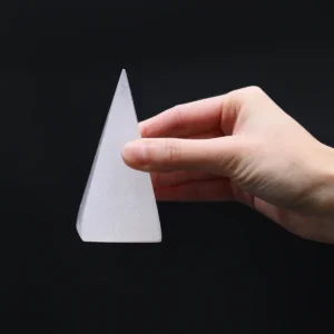 Selenitpyramid 10 cm - produktbild 2
