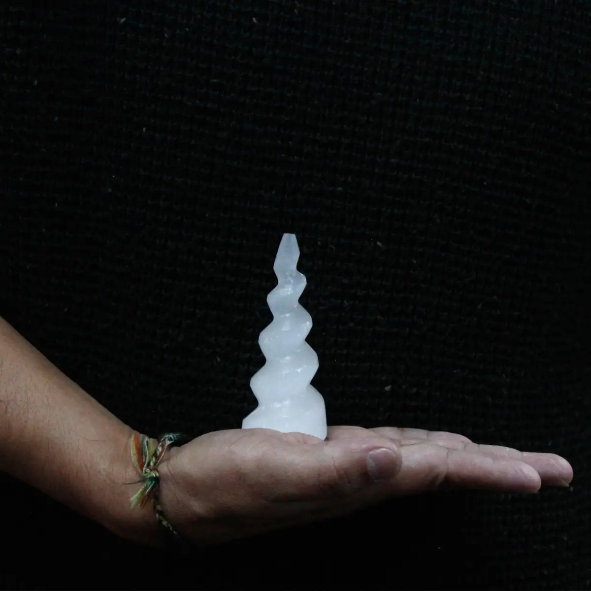 Selenittorn spiralformat enhörningshorn 10 cm - produktbild 2