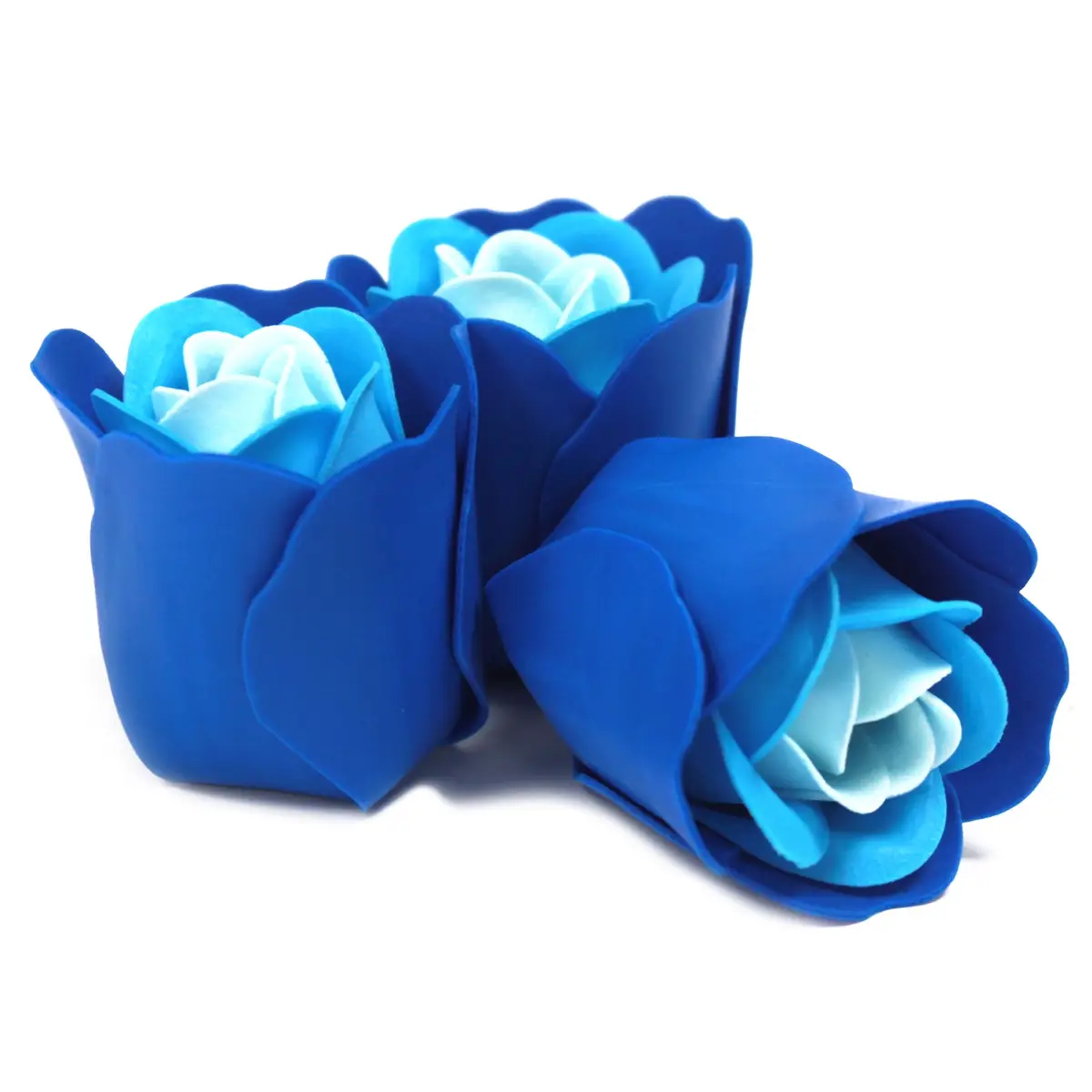 Set med 3 tvålblommor i hjärtformad ask – blå bröllopsrosor - produktbild 2