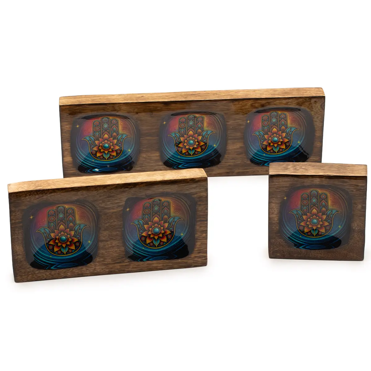 Set med emaljerade brickor i mangoträ med Hamsa-motiv - produktbild 4