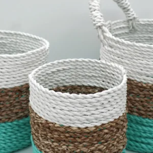 Set med korgar i sjögräs i grönt, natur och vitt - produktbild 5