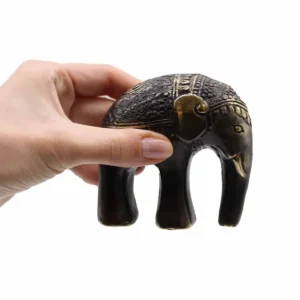 Set med tre mässingsfigurer i form av elefanter - produktbild 2