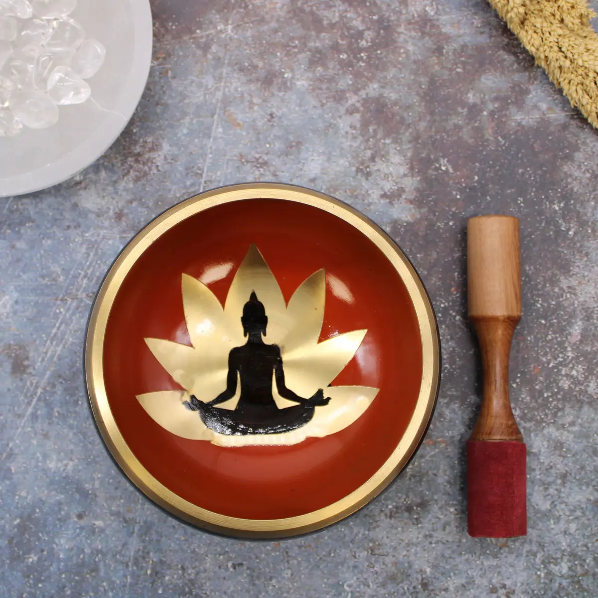Stor tibetansk klangskål med buddha-motiv 14 cm - produktbild 5
