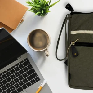 Stort laptopfodral i canvas olivgrönt 30x40 cm - produktbild 3