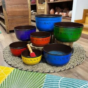 Stort set med sju tibetanska klangskålar för chakra (19,5–35 cm) - produktbild 5