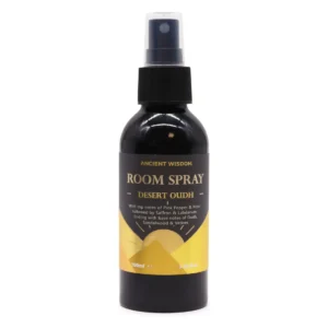 Svart flaska med gul etikett för The Experience Oudh Desert Oudh rumspray 100 ml
