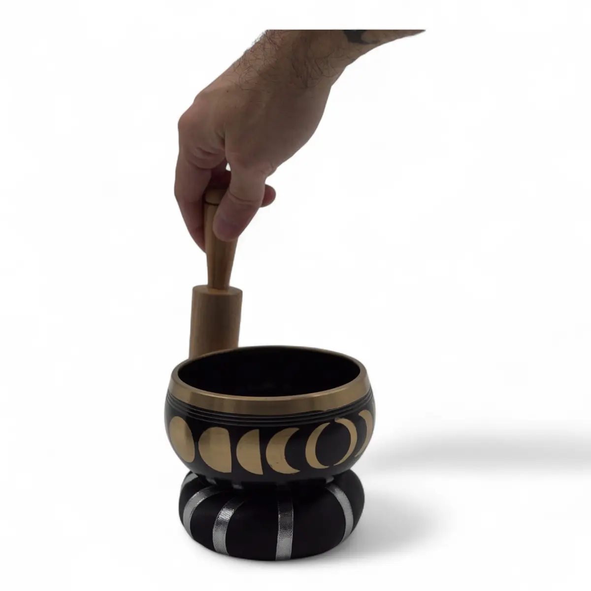 Tibetansk klangskål med månfasmotiv, svart 10,7 cm - produktbild 5