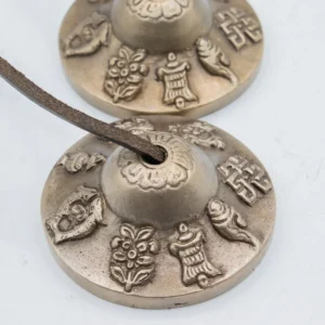 Tibetanska tingsha-klockor i mässing med lyckosymboler, ca 6 cm - produktbild 5