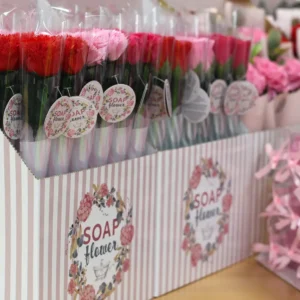 Tvålblomma ros medium i presentförpackning - produktbild 4