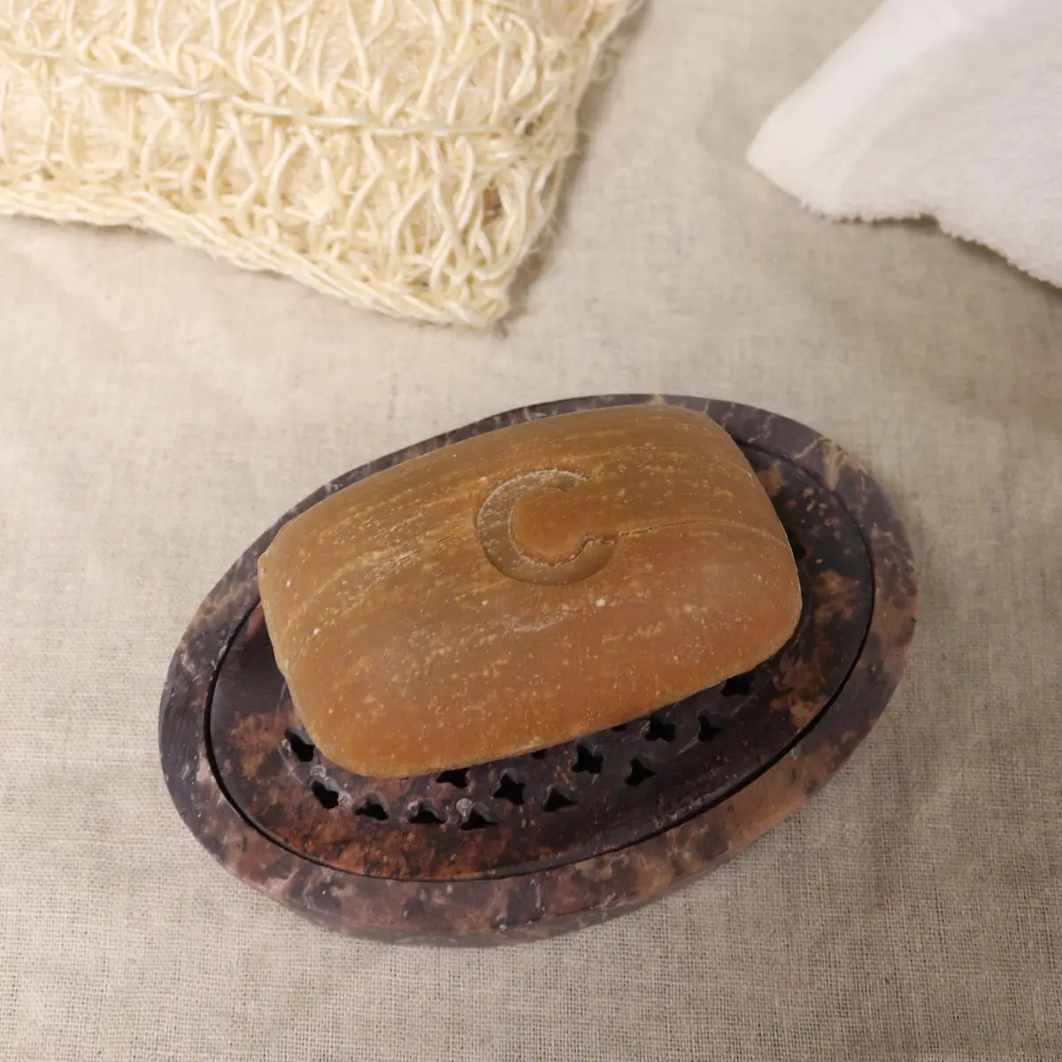 Tvålfat i tvålsten med avrinning 11x8 cm oval - produktbild 2