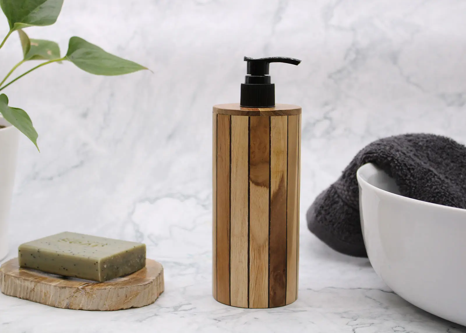 Tvålpump i naturligt teakträ rund - produktbild 3