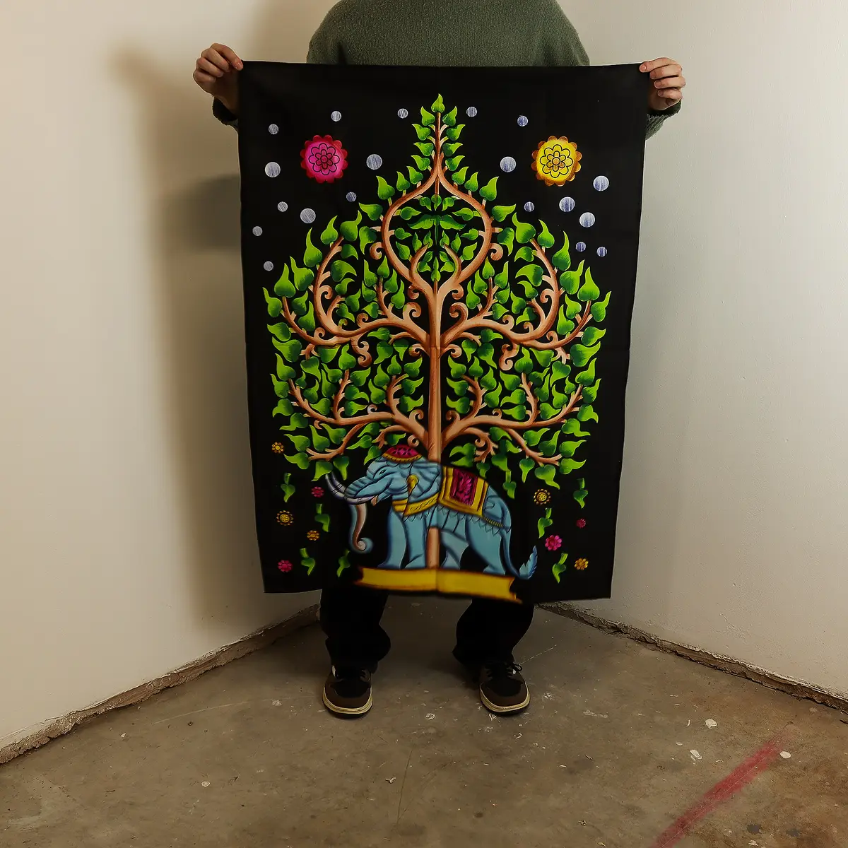 Väggbonad i bomull med elefant och livets träd 70x110 cm - produktbild 2