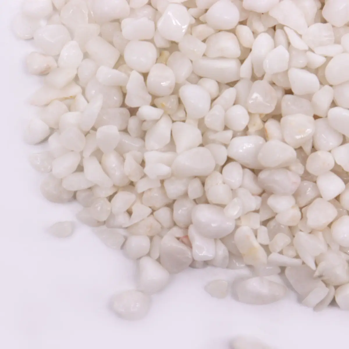 Vit kvarts ädelstensflis bulk 1 kg - produktbild 3