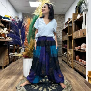 Yoga- och festivalbyxor med Aladdin-mönster i lila - produktbild 3