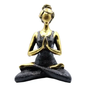 Handgjord yogafigur i resin med brons- och svart dekor i sittande yogaposition