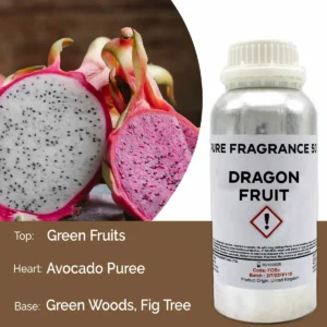 Flaska med ren doftolja Dragon Fruit 500 ml och skivad dragon fruit-frukt